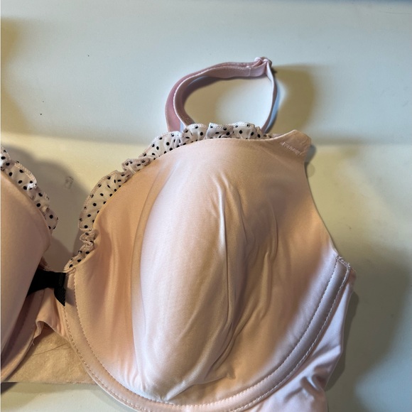 Victoria’s Secret Soft Pink Bra. Size 34D. - Picture 3 of 8
